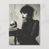  heksenjacht horror vrouw met schedel briefkaart (Voorkant)
