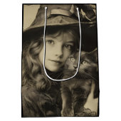 heksenmeisje met zwarte kat medium cadeauzakje (Achterkant)