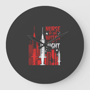 Heksenverpleegster Halloween Skyline Design_1 Grote Klok