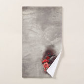 hekserij | Halve maan met gotische rode rozen Bad Handdoek (Handdoek)
