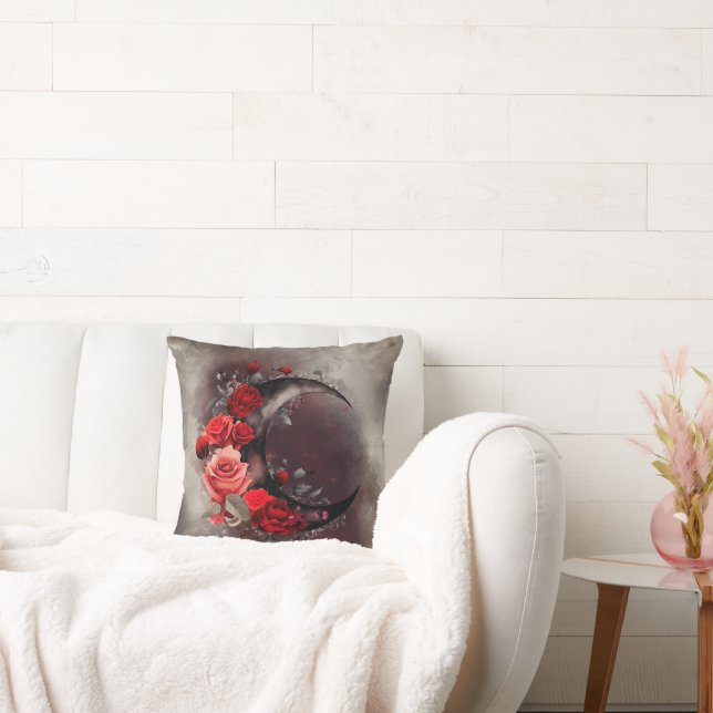 hekserij | Halve maan met gotische rode rozen Kussen (Bank)
