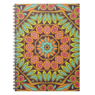 Helder abstract bloemenontwerp ornament. notitieboek