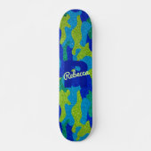 Helder Blauw & Groen Camouflage Glitter Camo Naam Persoonlijk Skateboard (Voorkant)