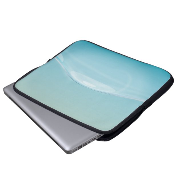 Helder Blauw Water Laptop Sleeve (Voorkant onderkant)