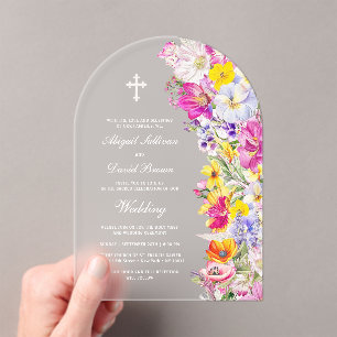 Helder boog-huwelijk met wilde bloemen acryl uitnodigingen