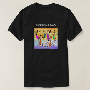 Helder, elegant, uitdrukking van geluk, zwart t-shirt