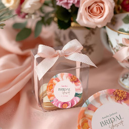 helder en levendig bloemendesign voor bruidsuitnod ronde sticker