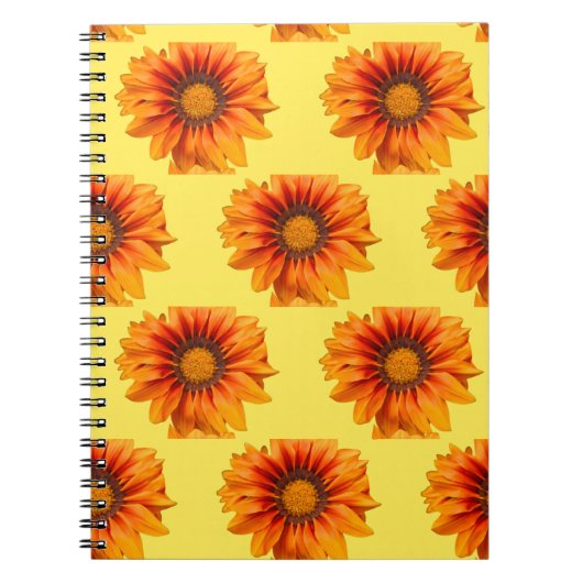Helder geel-oranje verloop bloem uitsnijding notitieboek (Voorkant)