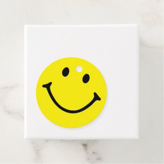 Helder geel vrolijk lachend gezicht bedankjes labels (In situ)