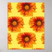 Helder geeloranje verloop bloem uitsnede poster (Voorkant)