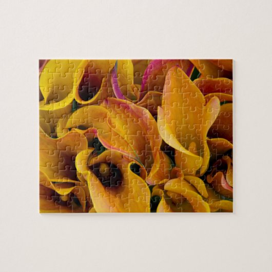 Helder gekleurde calla's bij de legpuzzel (Horizontaal)