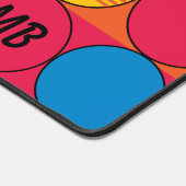 Helder gekleurde cirkels en strepen en Initialen Bureaumat (Hoek)