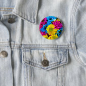Helder gekleurde dagen ronde button 5,7 cm (In situ)