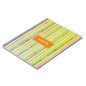 Helder gekleurde grunge strepen monogram notitieboek (Linkerzijde)