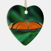 Helder Oranje en zwarte vlinder op leder Keramisch Ornament (Rechts)