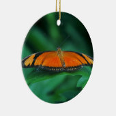 Helder Oranje en zwarte vlinder op leder Keramisch Ornament (Rechts)