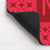 Helder Rood Sierlijk Patroon Met Monogram Muismat (Hoek)