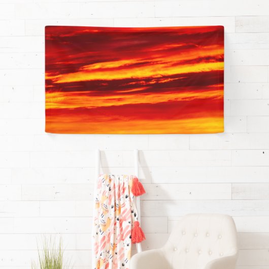Helder rood zonsonderstel spandoek (Insitu)