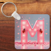 Helder Roze Letter M-ontwerp Sleutelhanger (Voorkant)