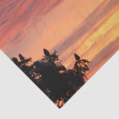 Helder Sinaasappel gloeiende bewolkte zonsondergan Tissuepapier (Detail)