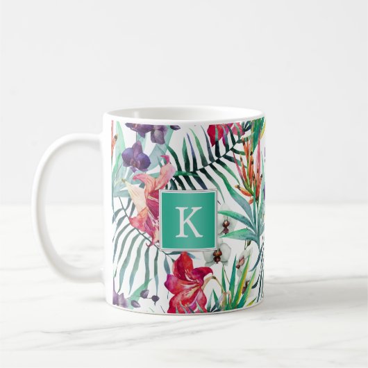 Helder Tropisch Bloemenpatroon met Monogram Koffiemok (Links)