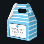 Helderblauw en witte hangover Relief Kit Bedankdoosjes<br><div class="desc">Perfect leuke heldere,  heldere blauwe en witte aanzuigerhanger met een draagtas voor opluchting,  die aanpasbaar is.</div>