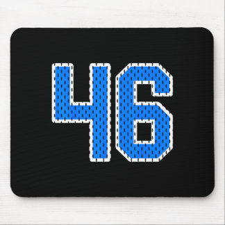 Helderblauwe sportief nummer 46 sport jersey shirt muismat