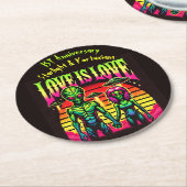 Heldere aliens in liefde onder de hemel ronde kartonnen onderzetter (Gebogen)