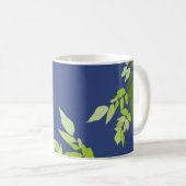 Heldere bladeren op blauw koffiemok (Voorkant rechts)