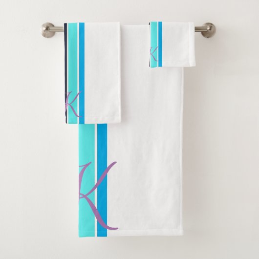 Heldere blauw en wit gestreepte lijn minimalistisc bad handdoek (Insitu)