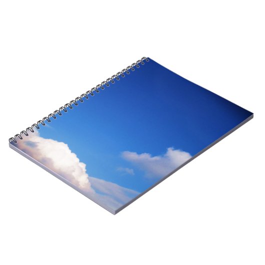 Heldere blauwe hemel en witte wolken notitieboek (Linkerzijde)