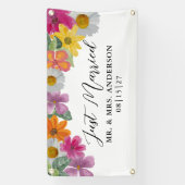 Heldere bloemen net getrouwd auto banner (Verticaal)