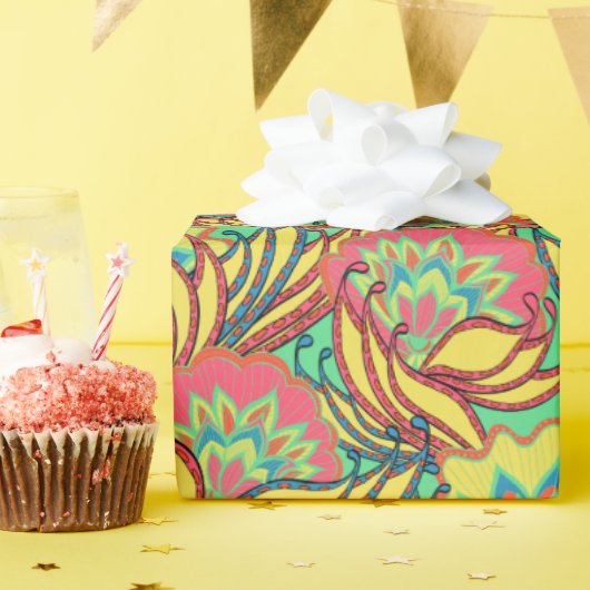 Heldere Caribische kleuren bloemenpatroon Cadeaupapier (Verjaardagsfeest)