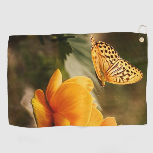 Heldere Deep Yellow Bloemen met Vlinder Golfhanddoek (Horizontaal)