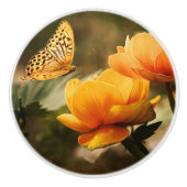 Heldere Deep Yellow Bloemen met Vlinder Keramische Knop (Voorkant)