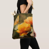 Heldere Deep Yellow Bloemen met Vlinder Tote Bag (Dichtbij)