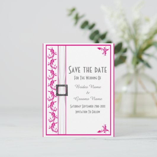 Heldere fuchsia roze witte kant bewaar de datum aankondigingskaart (Staand voorkant)