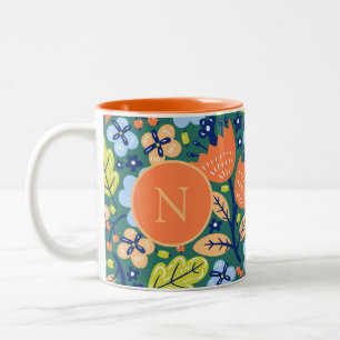Heldere kleurrijke moderne bloemmotief monogram tweekleurige koffiemok