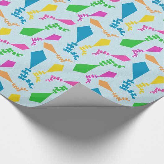 Heldere kleurrijke vliegers in de lucht cadeaupapier (Hoek)