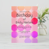 Heldere moderne verjaardagsuitnodiging kaart (Staand voorkant)