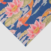 Heldere Oranje Koi visroze, donkerblauw omhulsel Tissuepapier (Detail)