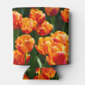 Heldere oranje tulpen in het park blikjeskoeler (Achterkant)