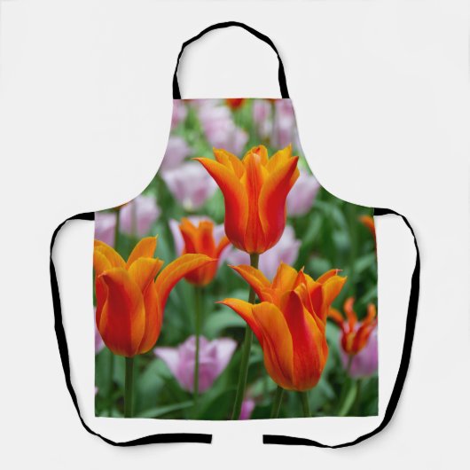 Heldere oranje tulpen in het park schort (Voorkant)