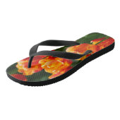 Heldere oranje tulpen in het park teenslippers (Schuin)