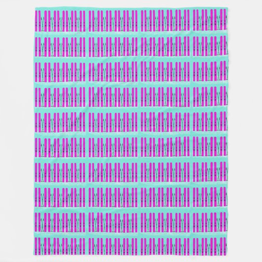 Heldere paarse ski's op blauw deken (Voorkant)