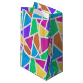 Heldere regenboogkleuren mozaïek klein cadeauzakje (Voorkant Gekanteld)