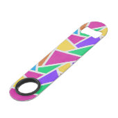 Heldere regenboogkleuren mozaïek speed flessenopener (Voorkant Gekanteld)