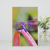Heldere regenboogroze dragonvlieg briefpapier (Staand voorkant)