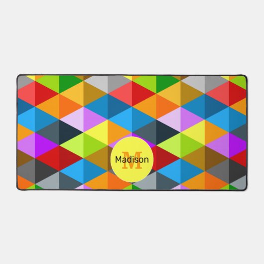 Heldere retro kleurrijke driehoeken patroon Monogr Bureaumat (Voorkant)