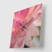 Heldere roze strobloem vierkante klok (Hoek)
